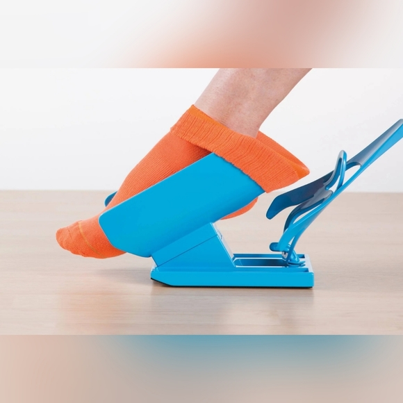 NEW Sock Slider The Easy on Easy off Sock Aid Kit As Seen On TV - Picture 12 of 15